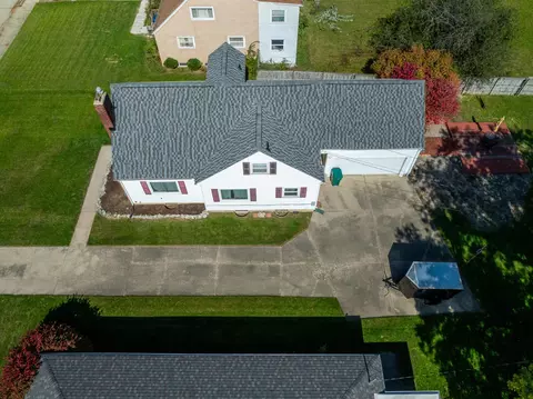 View/Area - 2420 Shawnee Blvd, Springfield, OH 45504 photo 3 of 9