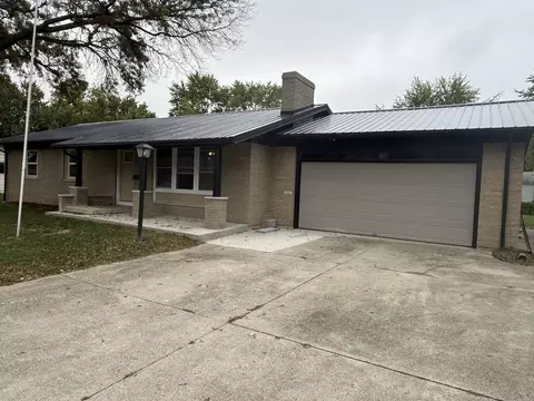 Exterior - 802 Linden Ave, Celina, OH 45822 photo 8 of 8