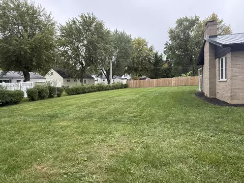 Exterior - 802 Linden Ave, Celina, OH 45822 photo 2 of 8