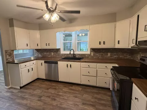 Kitchen - 802 Linden Ave, Celina, OH 45822 photo 2 of 2