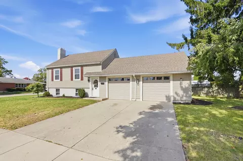 Exterior - 1904 Park Rd, Springfield, OH 45504 photo 2 of 8