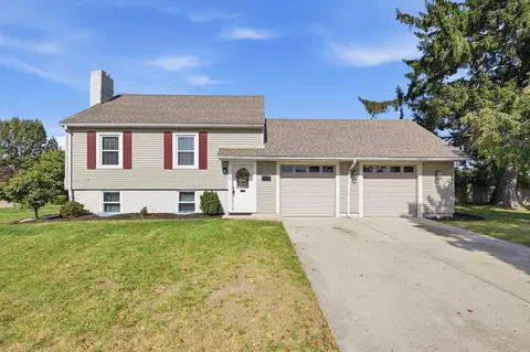 Exterior - 1904 Park Rd, Springfield, OH 45504 photo 3 of 8