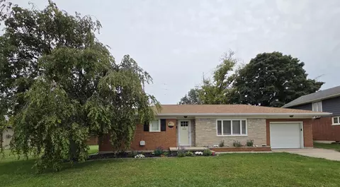 14 Walnut St, West Milton, OH 45383