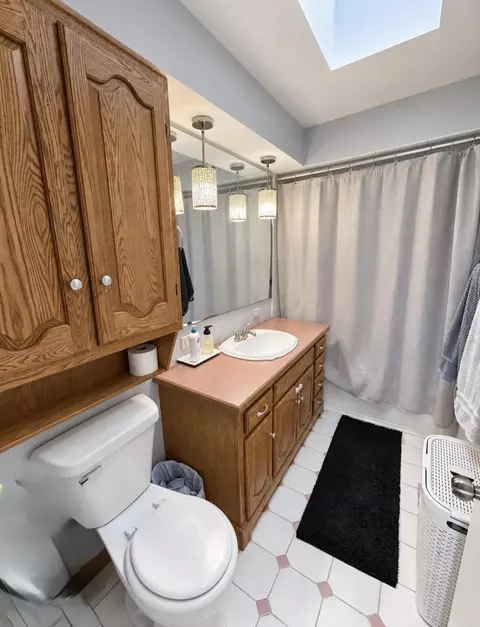 Bath - 626 Willow St, Celina, OH 45822 photo 1 of 1