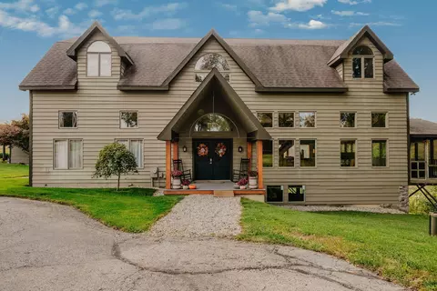 6350 Arcanum Bears Mill Rd, Greenville, OH 45331