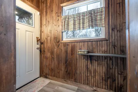 Entry Way - 11180 Kickapoo Path, Lakeview, OH 43331 photo 2 of 2