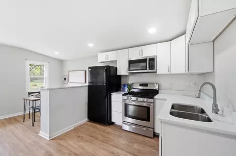Kitchen - 5627 S Pitchin Rd, Springfield, OH 45502 photo 9 of 9