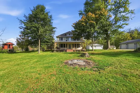 Exterior - 5627 S Pitchin Rd, Springfield, OH 45502 photo 1 of 25