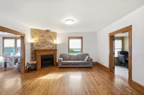 Living - 5627 S Pitchin Rd, Springfield, OH 45502 photo 1 of 3