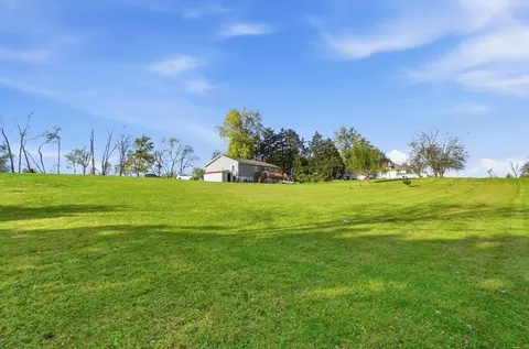 Exterior - 5627 S Pitchin Rd, Springfield, OH 45502 photo 21 of 25