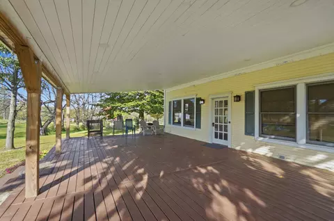 Exterior - 5627 S Pitchin Rd, Springfield, OH 45502 photo 5 of 25