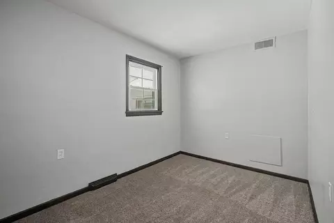 Bedroom - 3842 Fairfield Pike, Springfield, OH 45502 photo 1 of 6
