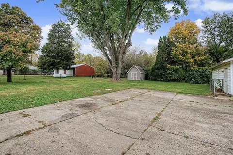 Exterior - 3842 Fairfield Pike, Springfield, OH 45502 photo 11 of 16