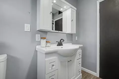 Bath - 3842 Fairfield Pike, Springfield, OH 45502 photo 2 of 4