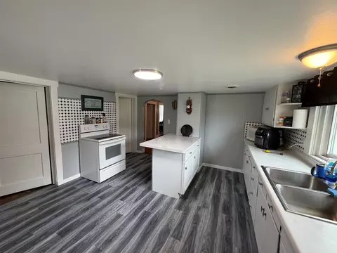 Kitchen - 8855 E Us 36, Conover, OH 45317 photo 4 of 7