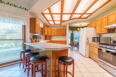 Kitchen - 16610 E Mason Rd, Sidney, OH 45365 photo 5 of 6