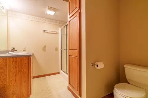 Bath - 16610 E Mason Rd, Sidney, OH 45365 photo 7 of 7