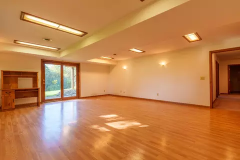 Living - 16610 E Mason Rd, Sidney, OH 45365 photo 5 of 5