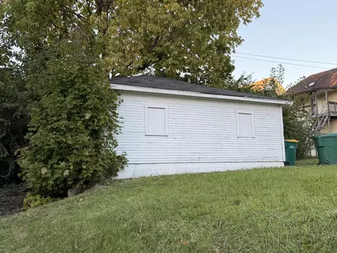 Exterior - 1001-1003 Garfield Ave, Springfield, OH 45504 photo 3 of 4