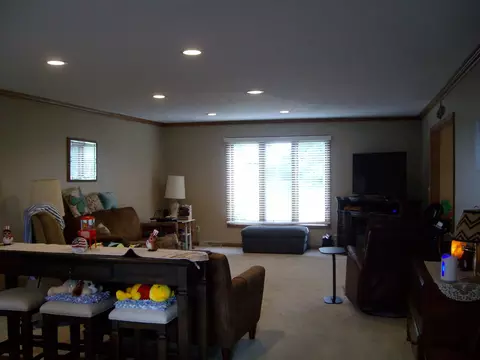 Living - 328 Johnson Ave, Celina, OH 45822 photo 3 of 4