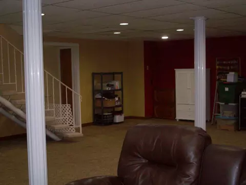 Living - 328 Johnson Ave, Celina, OH 45822 photo 4 of 4