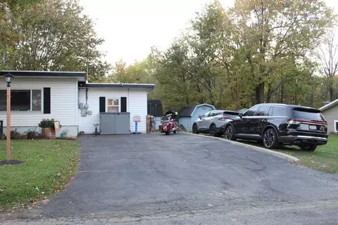 Exterior - 3675 Calhoun Dr, Springfield, OH 45505 photo 14 of 14