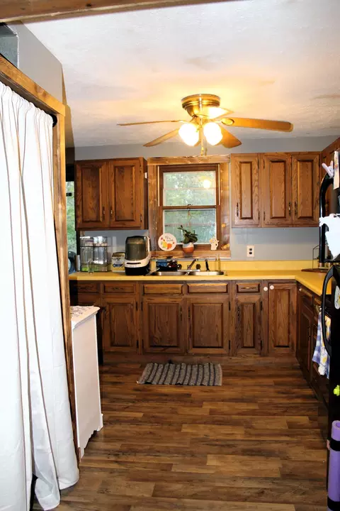 Kitchen - 3675 Calhoun Dr, Springfield, OH 45505 photo 2 of 5