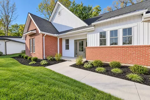 Exterior - 1798 Northpoint Rd, Springfield, OH 45503 photo 2 of 8