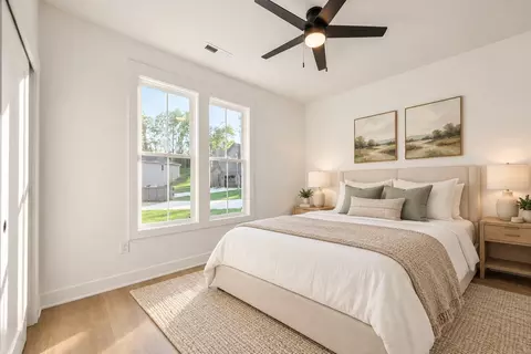 Bedroom - 1798 Northpoint Rd, Springfield, OH 45503 photo 1 of 1