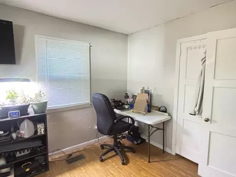 Bedroom - 1610 S Sweetbriar Ln, Springfield, OH 45505 photo 2 of 2