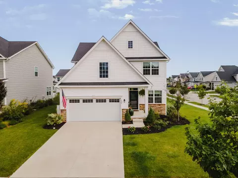 1445 Augustine Dr, Marysville, OH 43040