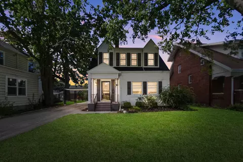 673 N Main St, Celina, OH 45822