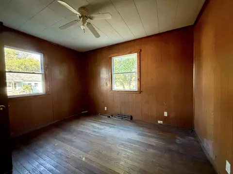 Bedroom - 825 Mansfield Ave, Springfield, OH 45505 photo 1 of 2