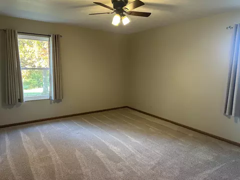 Bedroom - 3215 Snow Owl Ct, Springfield, OH 45503 photo 2 of 5