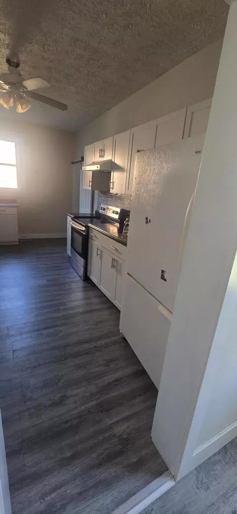 254 N Wall St, Covington, OH 45318 photo 4