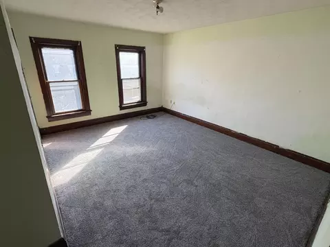 Bedroom - 143 S 145 S Race St, Springfield, OH 45506 photo 1 of 4