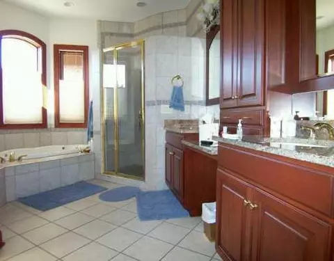 338 Roscommon Dr, Springfield, OH 45503 photo 7
