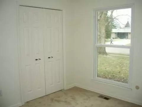 3018 Bahia, Springfield, OH 45503 photo 2