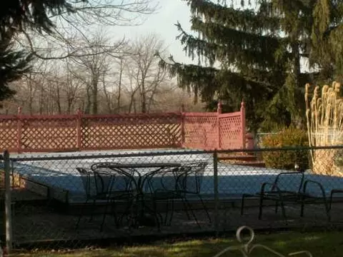 6363 Springfield-xenia, Springfield, OH 45502 photo 4