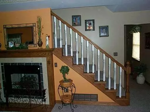 522 E Wayne St, Celina, OH 45822 photo 5
