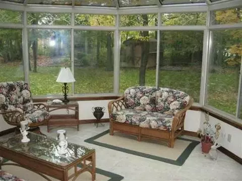 928 Sawmill Ct, Springfield, OH 45503 photo 6
