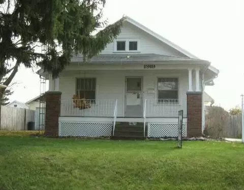 1919 Maiden Ln, Springfield, OH 45504 photo 1