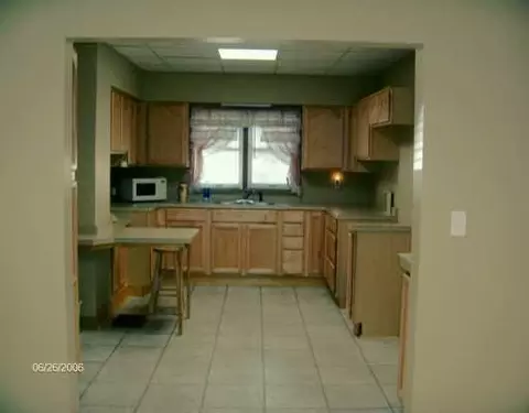 1374 Fotler St, Springfield, OH 45504 photo 2