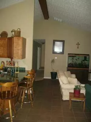 444 Willow Rd, Springfield, OH 45502 photo 4