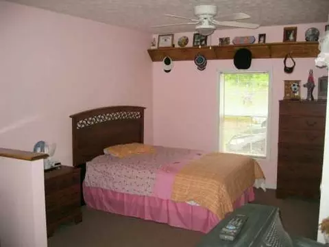444 Willow Rd, Springfield, OH 45502 photo 8