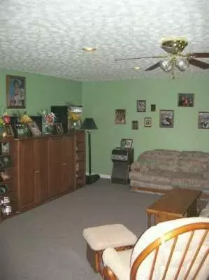 444 Willow Rd, Springfield, OH 45502 photo 5