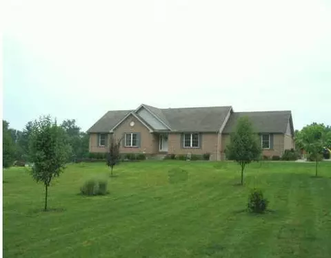 444 Willow Rd, Springfield, OH 45502 photo 1