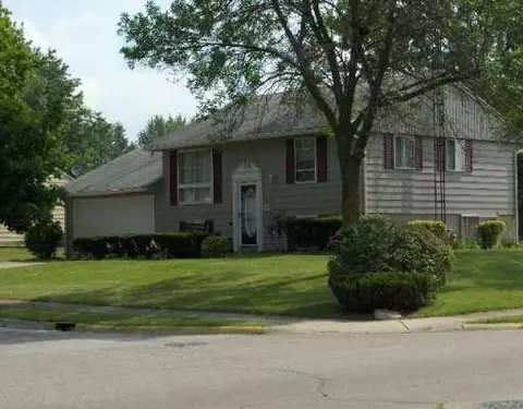 3036 Nantucket, Springfield, OH 45503 photo 1