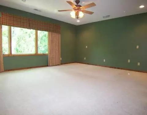 419 Tollhouse Rd, Springfield, OH 45504 photo 4