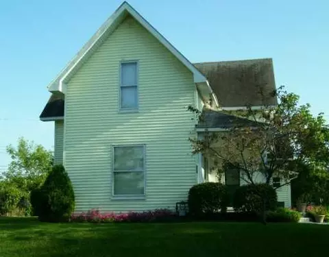 213 E Walnut St, Saint Paris, OH 43072 photo 1